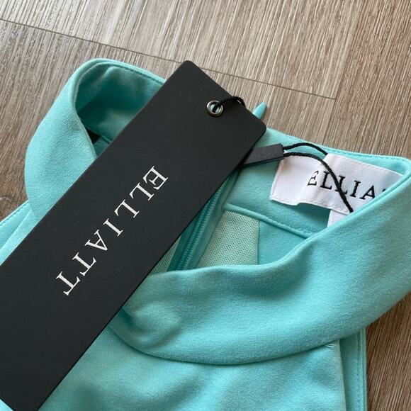 elliatt specter blue asymmetrical high low cut out maxi dress size medium NEW - Picture 4 of 5